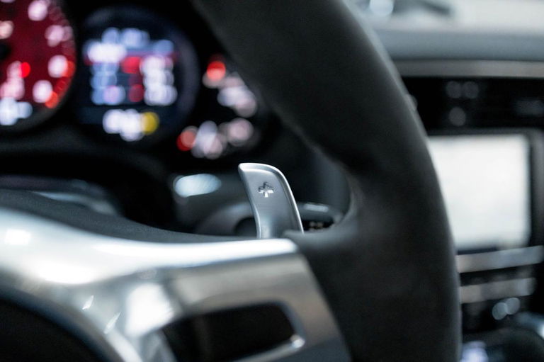 Porsche 991.2 Carrera GTS