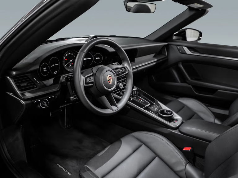 Porsche 992 Carrera
