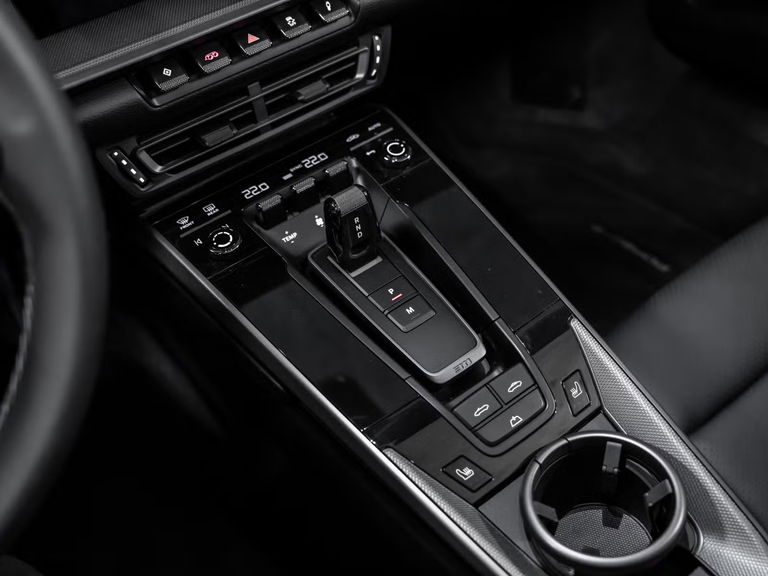Porsche 992 Carrera