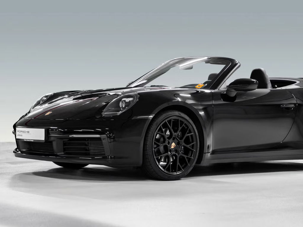 Porsche 992 Carrera