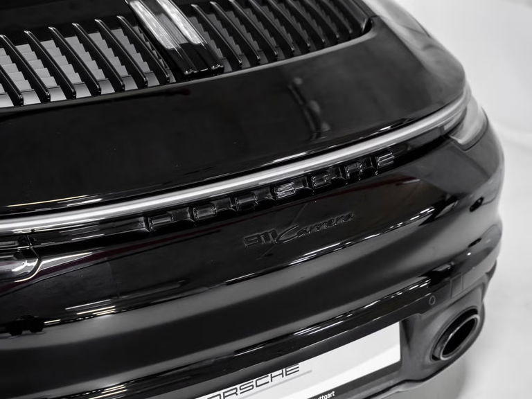 Porsche 992 Carrera