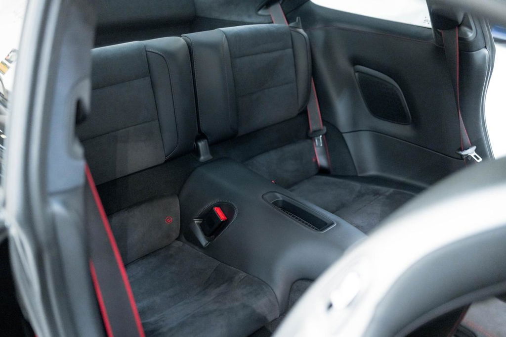 Porsche 991.2 Carrera GTS