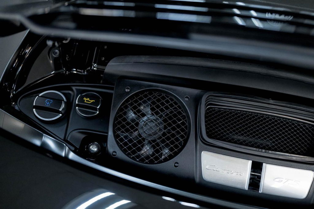 Porsche 991.2 Carrera GTS