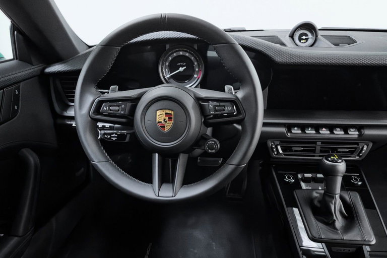 Porsche 992 GT3 Touring