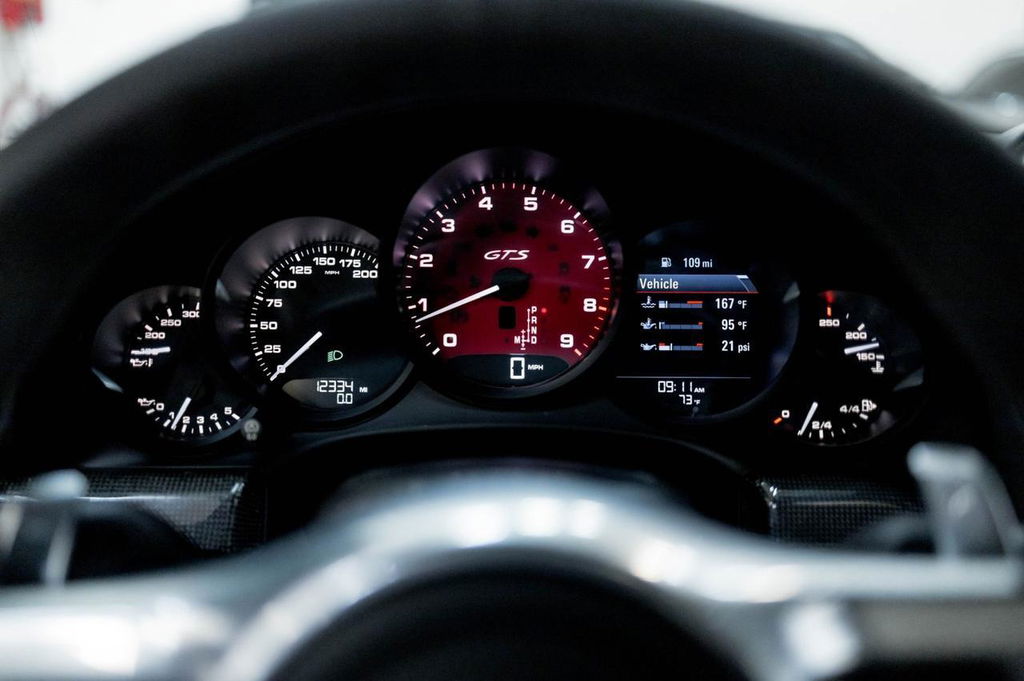 Porsche 991.2 Carrera GTS