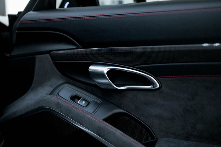 Porsche 991.2 Carrera GTS