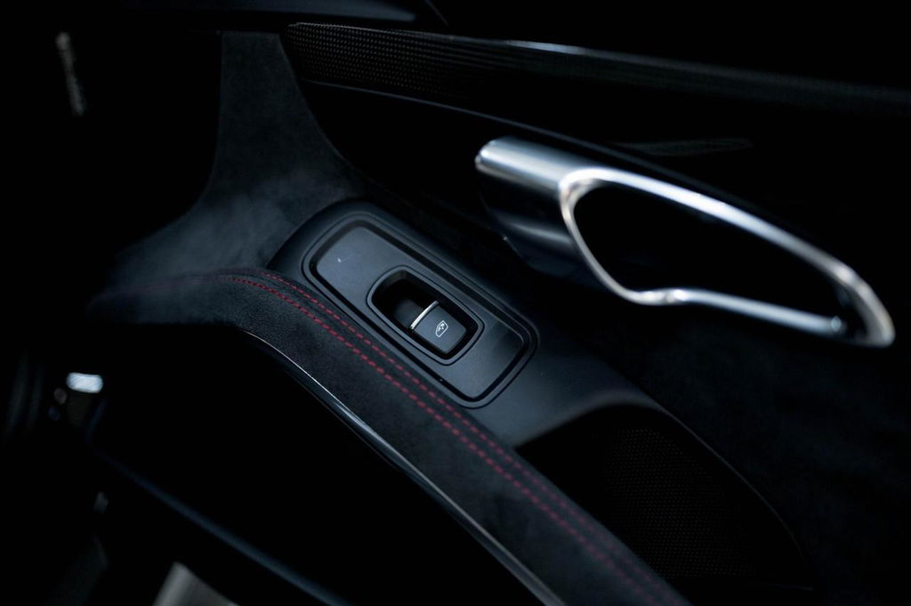 Porsche 991.2 Carrera GTS