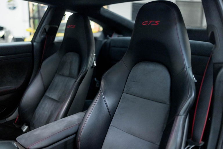 Porsche 991.2 Carrera GTS