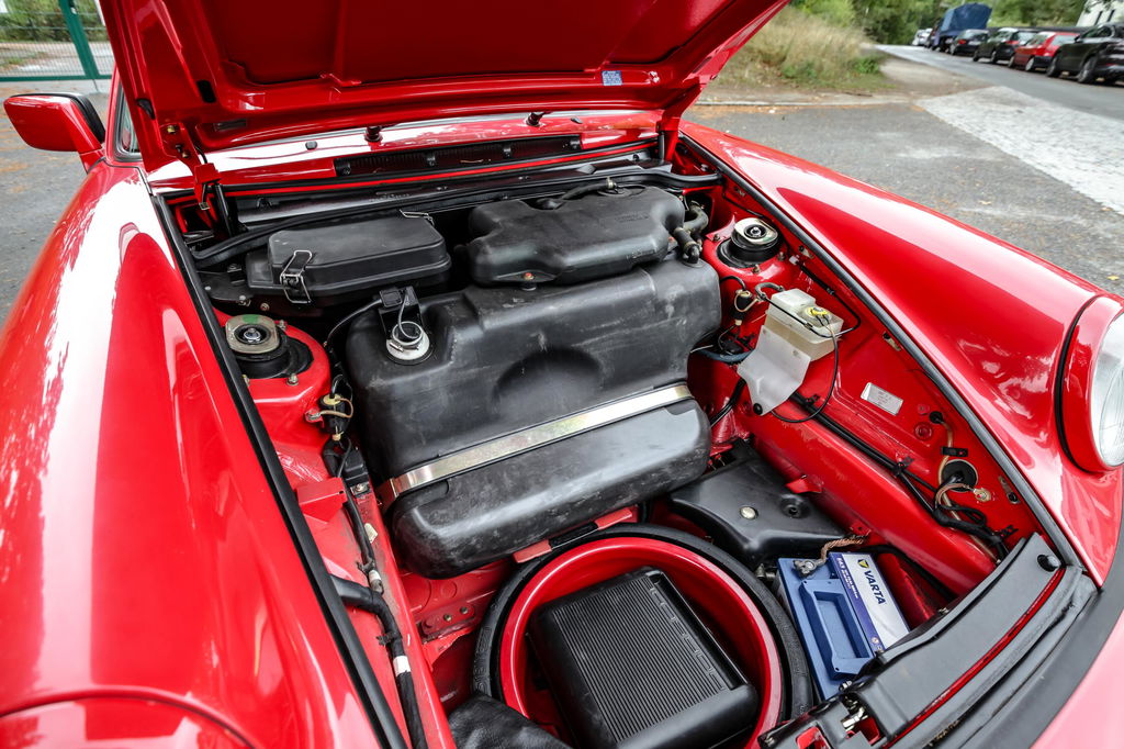 Porsche 964 Carrera 2