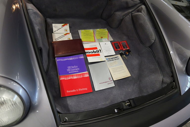 Porsche 911 Carrera 3.2