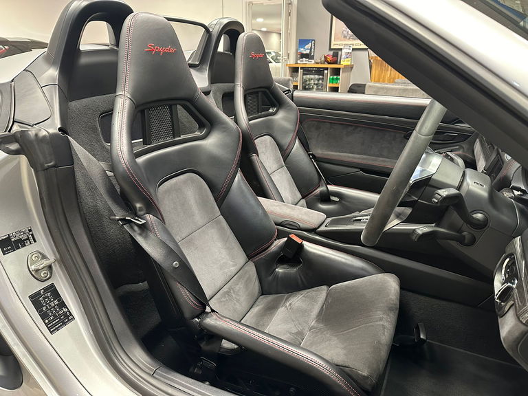 Porsche 981 Boxster Spyder