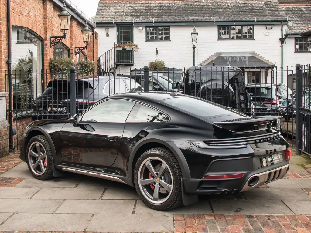 Porsche 911 Dakar