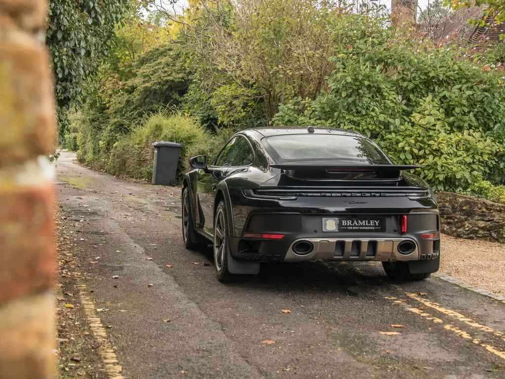 Porsche 911 Dakar