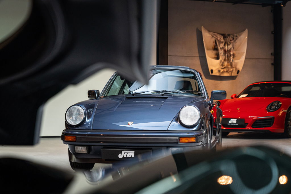 Porsche 911 Carrera 3.2