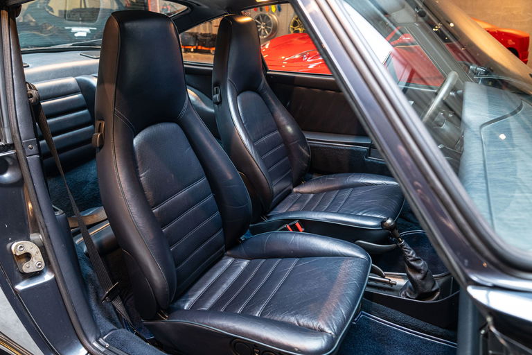 Porsche 911 Carrera 3.2