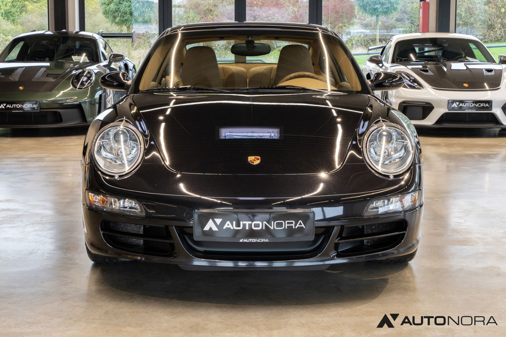 Porsche 997 Carrera 4