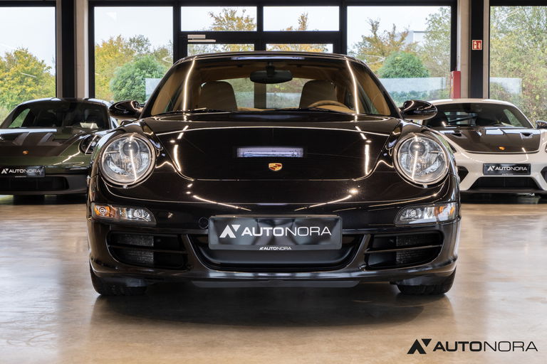 Porsche 997 Carrera 4