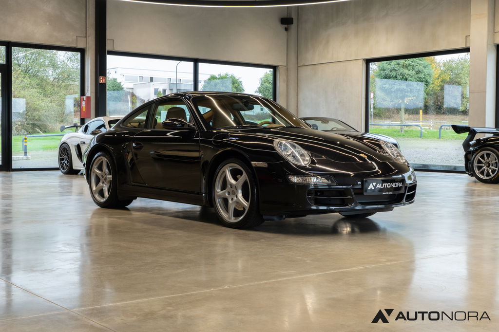 Porsche 997 Carrera 4