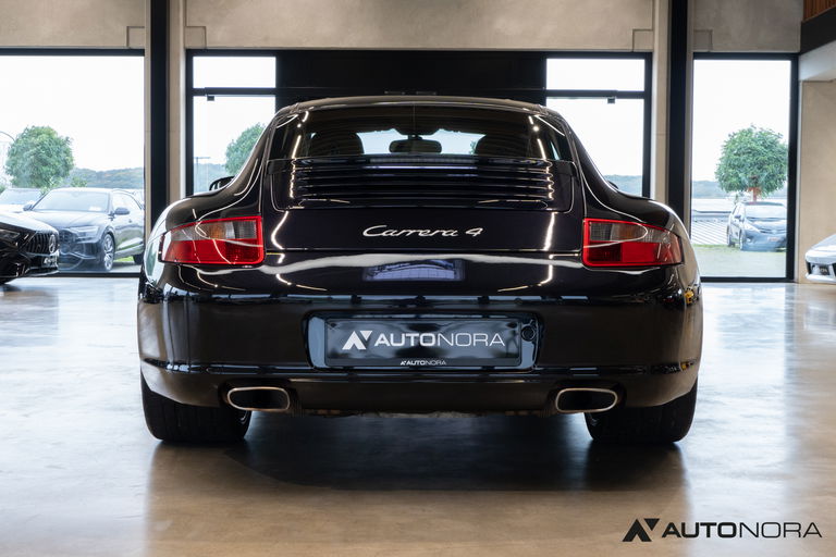 Porsche 997 Carrera 4