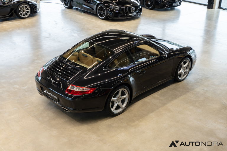 Porsche 997 Carrera 4