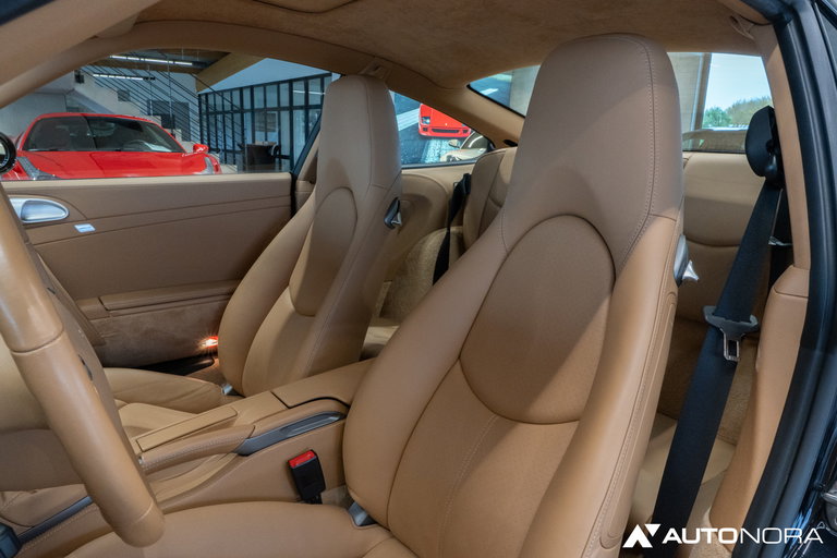 Porsche 997 Carrera 4