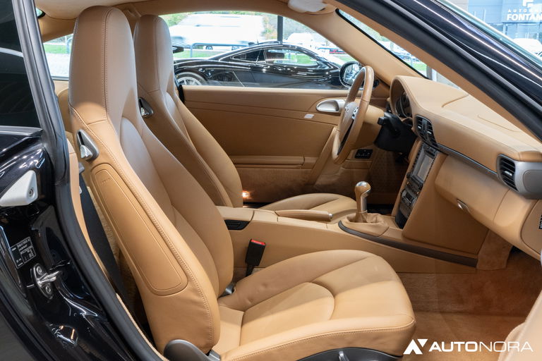 Porsche 997 Carrera 4