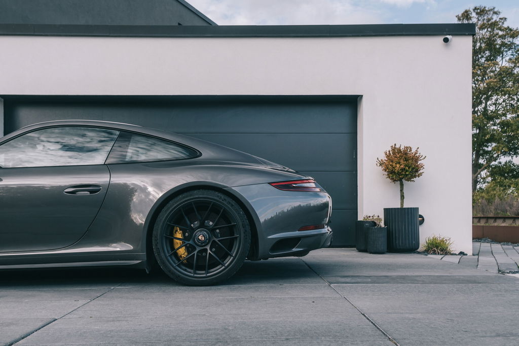 Porsche 991.2 Carrera GTS