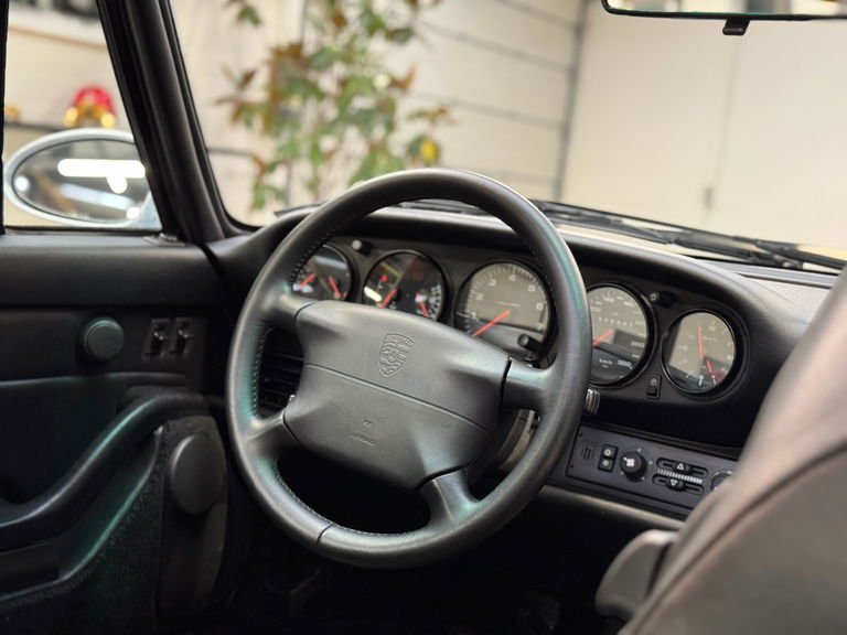 Porsche 993 Carrera
