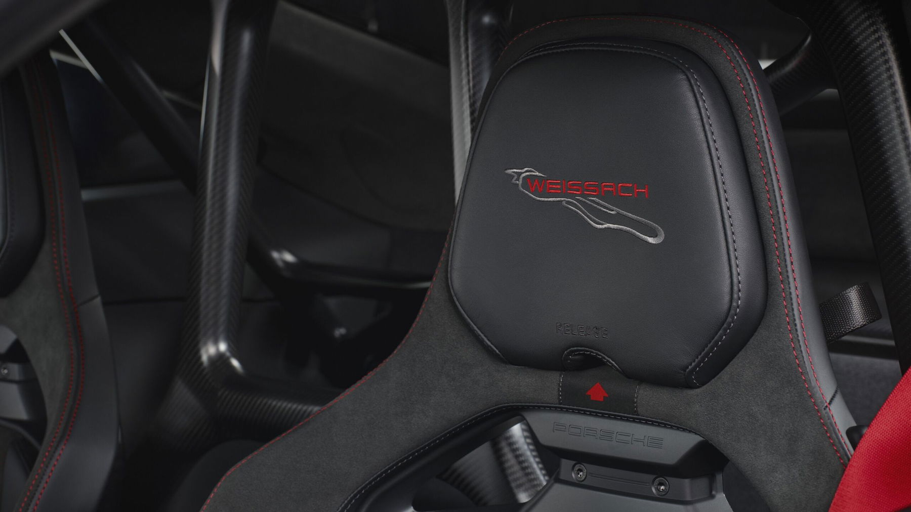 Porsche 992.2 GT3 Porsche 992 Facelift GT3 Weissach interior