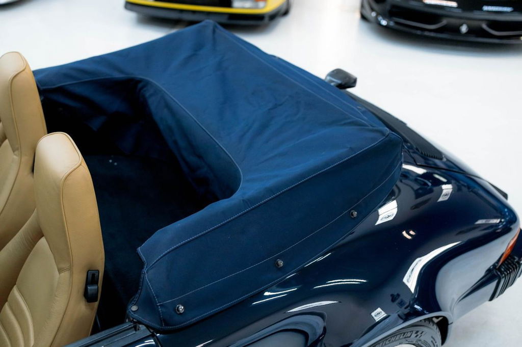 Porsche 911 Carrera 3.2 (US)