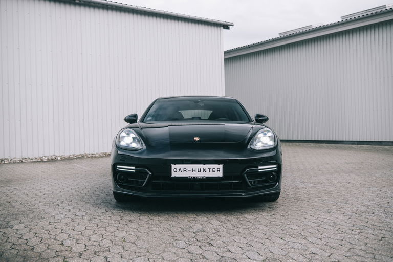Porsche Panamera Turbo