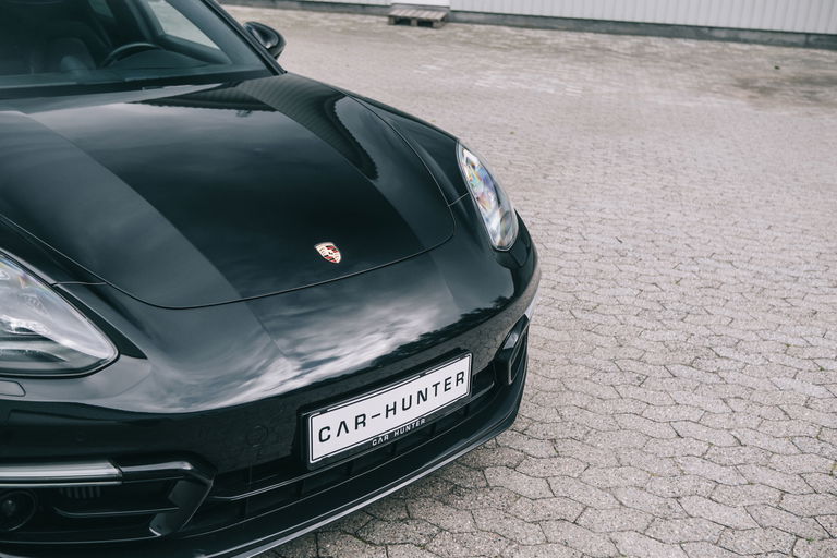 Porsche Panamera Turbo