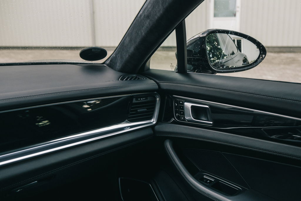 Porsche Panamera Turbo