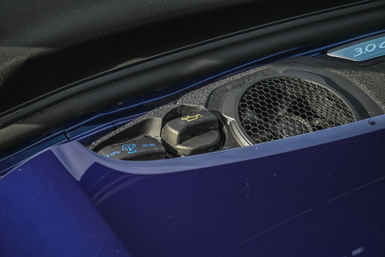 Porsche 992 Carrera GTS