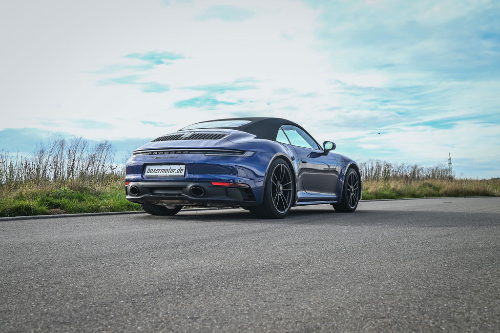 Porsche 992 Carrera GTS