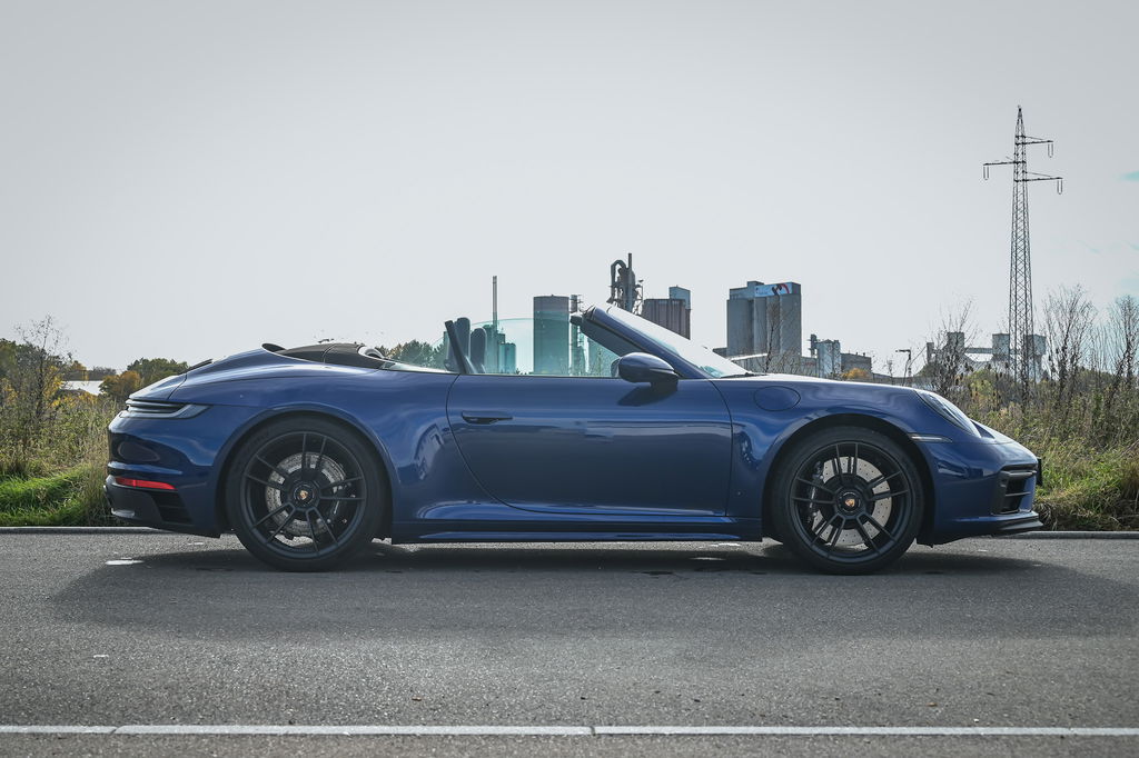 Porsche 992 Carrera GTS