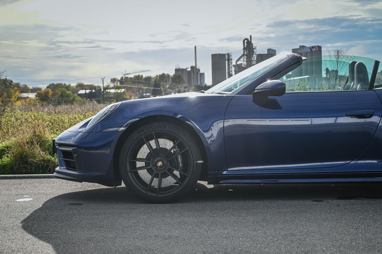 Porsche 992 Carrera GTS