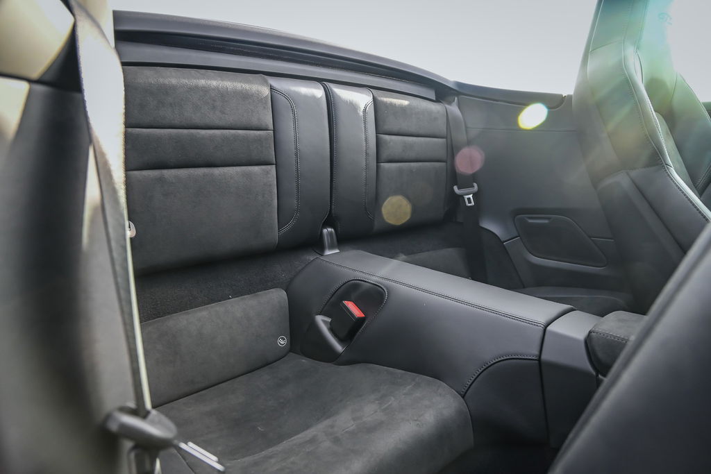 Porsche 992 Carrera GTS