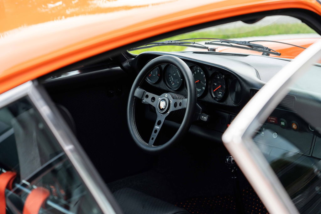 Porsche 911 Backdate