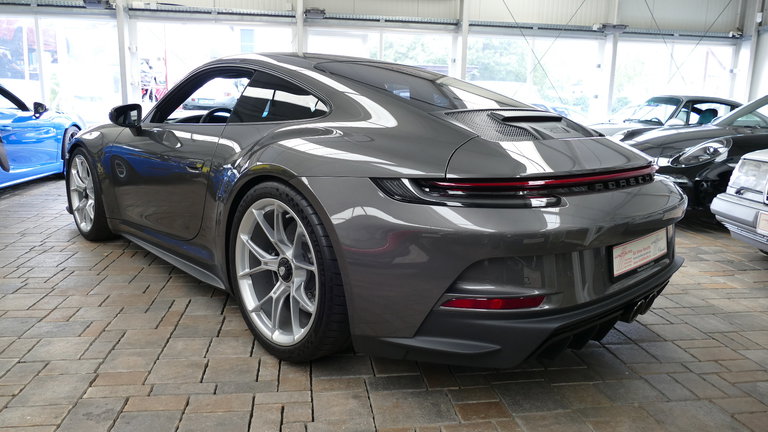 Porsche 992 GT3 Touring