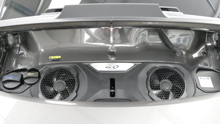 Porsche 992 GT3 Touring