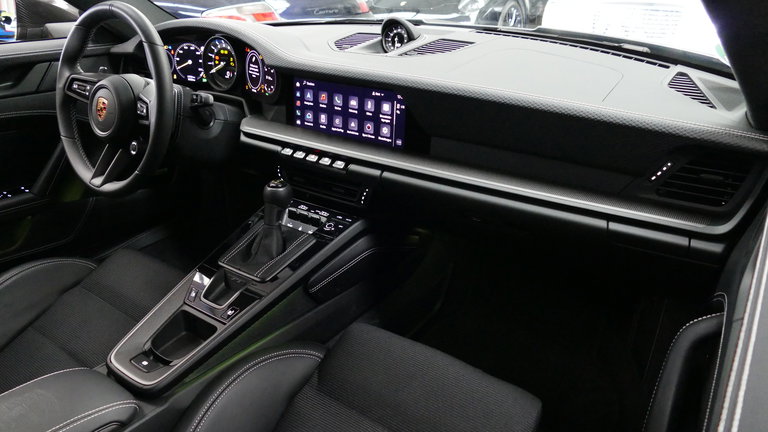 Porsche 992 GT3 Touring