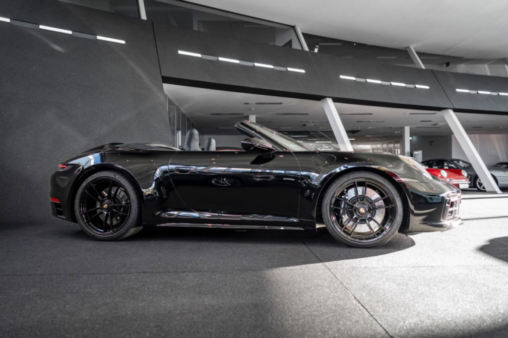 Porsche 992 Carrera GTS