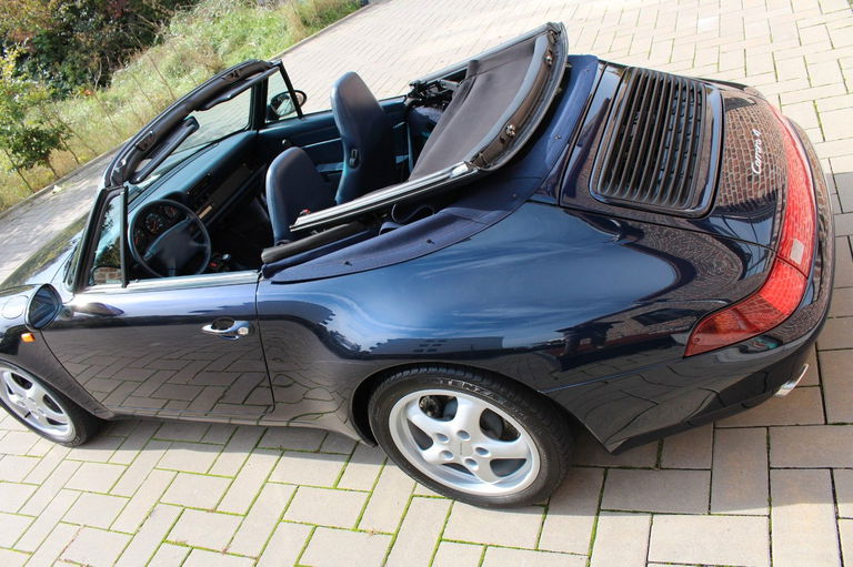 Porsche 993 Carrera 4