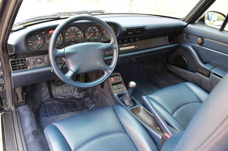 Porsche 993 Carrera 4