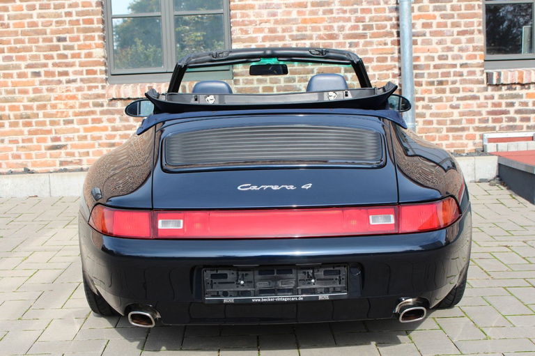 Porsche 993 Carrera 4