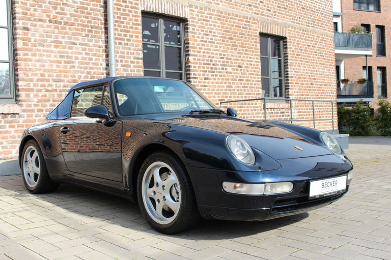Porsche 993 Carrera 4
