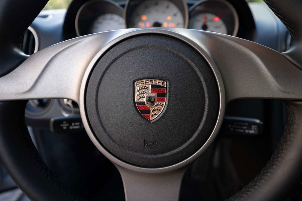 Porsche 987 Cayman S