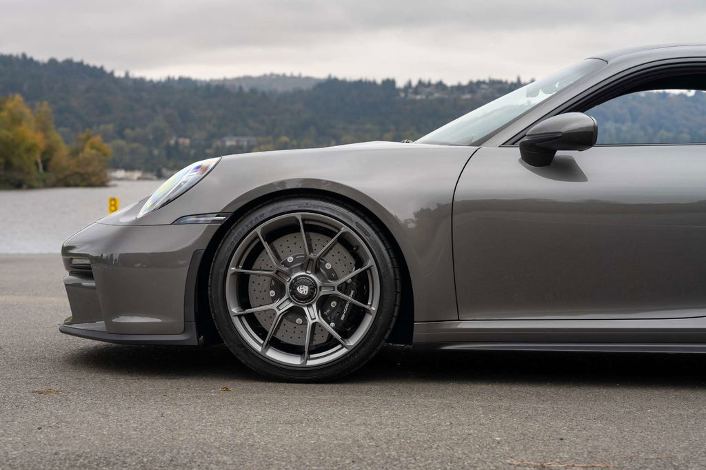 Porsche 992 GT3 Touring