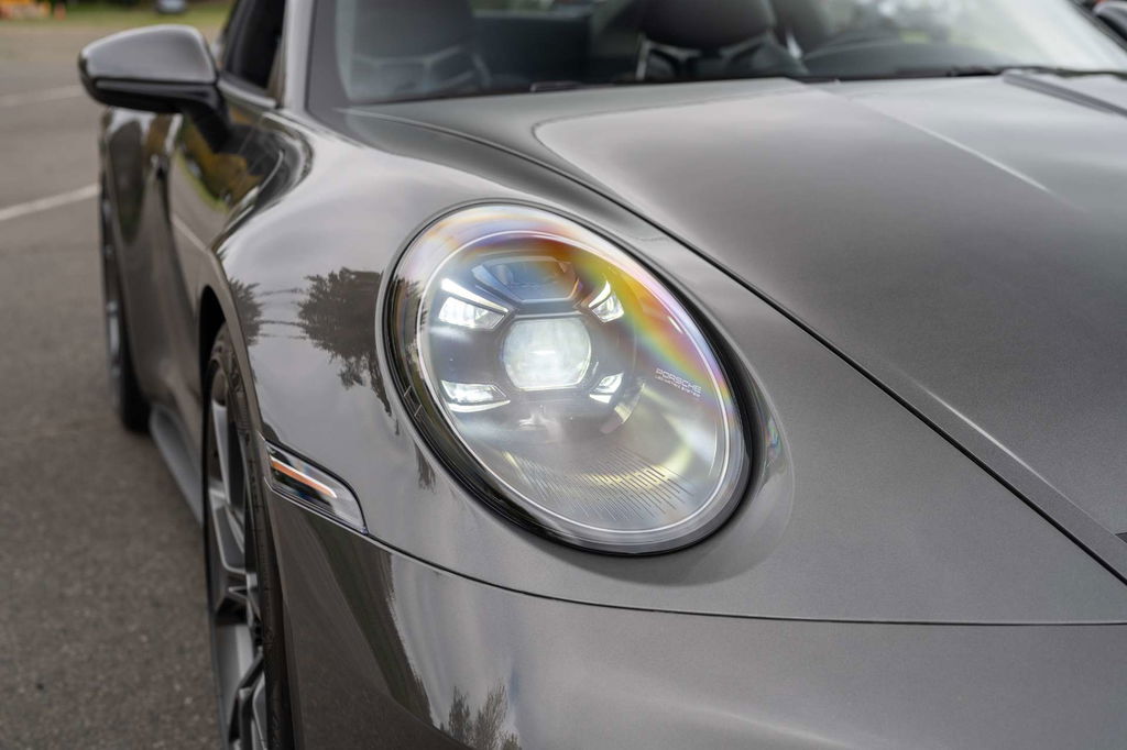 Porsche 992 GT3 Touring